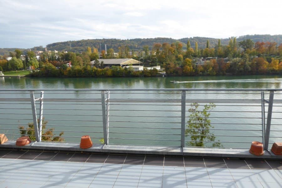 1A Lage: Etwas besonderes mediterranes direkt am Rhein 2,5 Zimmer Whg.