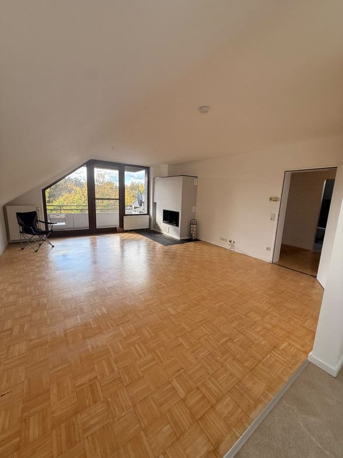 MG- Rheydt - zentrale helle und gemütliche 2-Zimmer Wohnung (60qm)