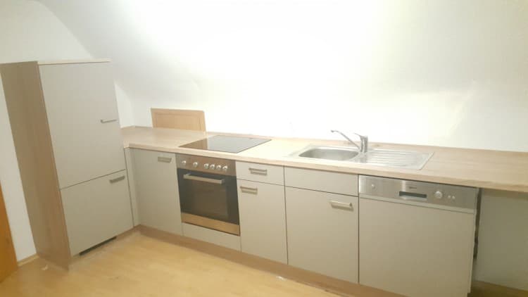 2 - Zimmer - Wohnung in zentraler Lage