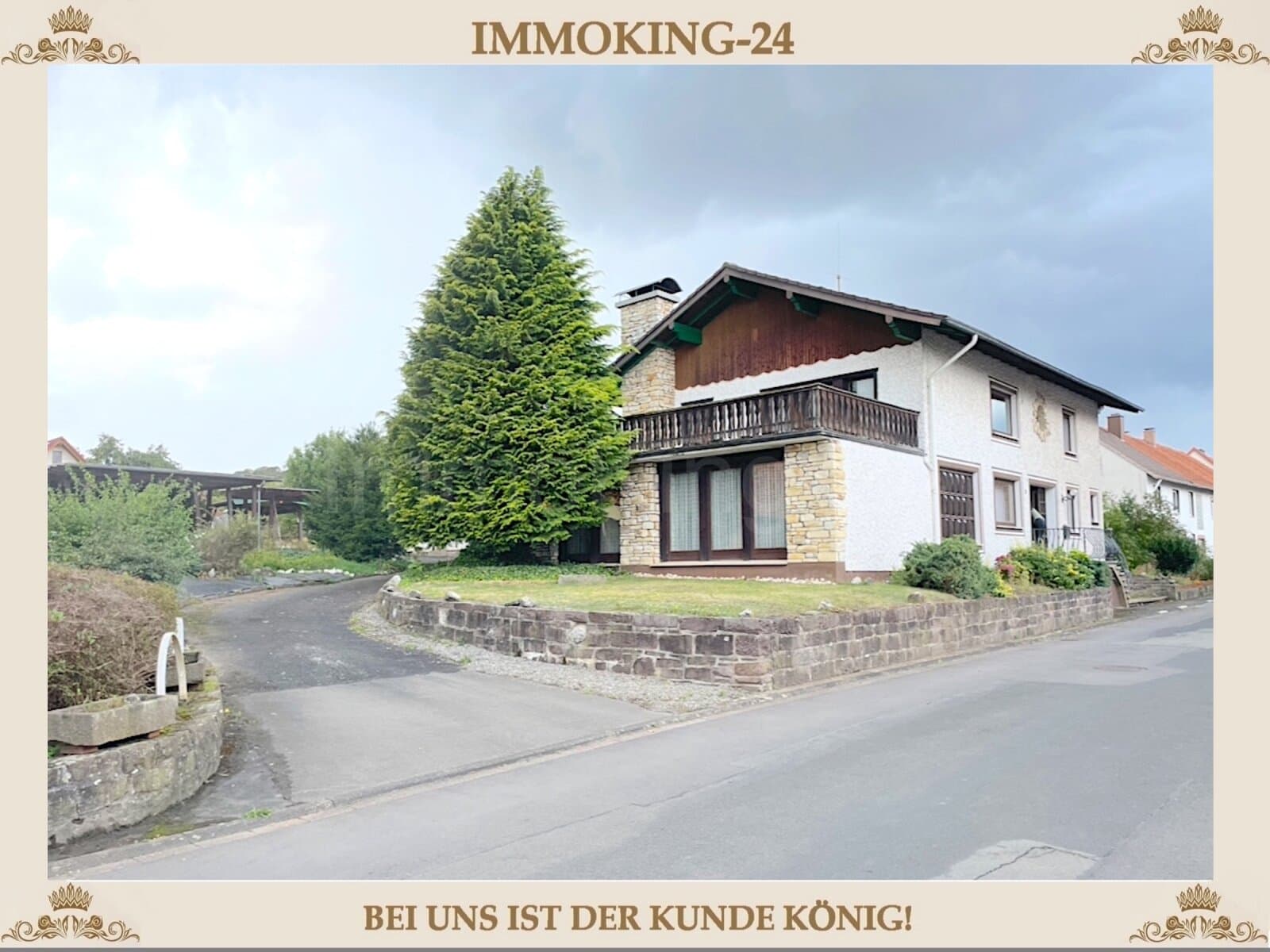 ++ MASSIVES FREISTEHENDES EIN - ZWEIFAMILIENHAUS MIT AUSBAUFLÄCHEN + SCHEUNE! ++ GROSSES GRUNDSTÜCK!! ++