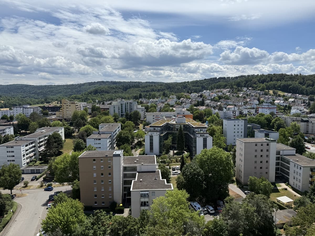 "Wohnen mit Aussicht – großzügige 4,5-Zimmer-Wohnung mit zwei Balkonen in Winnenden"