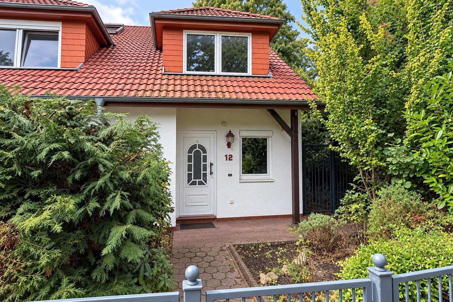 Familienfreundliches Reihenendhaus mit großem Garten und viel Gestaltungsspielraum in Grolland