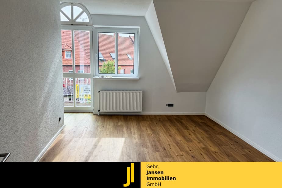 Zentral wohnen – Dachgeschosswohnung direkt am Marktplatz!