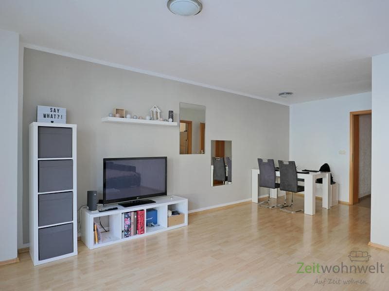 (12236_08) MGN: bezugsfertig renovierte 2-Zimmer-Wohnung in der Innenstadt, preiswerte Einbauküche und Möbel