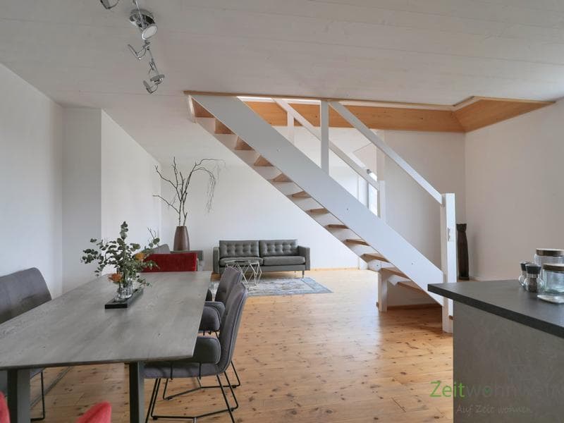 (EF1247_M) Dresden: Langebrück, möbliertes Business-Apartment, Maissonette, mit Balkon, Aufzug, PKW-Stellplatz