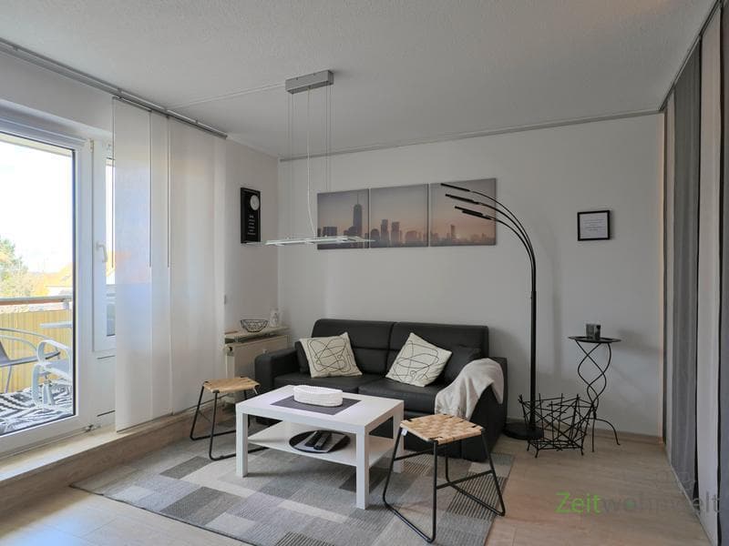 (EF1332_M) Halle: Böllberg-Wörmlitz, neu renovierte und neu möbliertes 1,5-Zi-Apartment mit Aufzug und Balkon