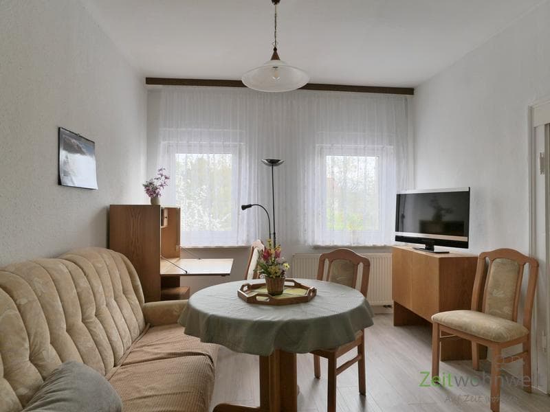 (EF1375_M) Dresden: Großzschachwitz, möblierte Altbauwohnung mit zwei Schlafzimmern