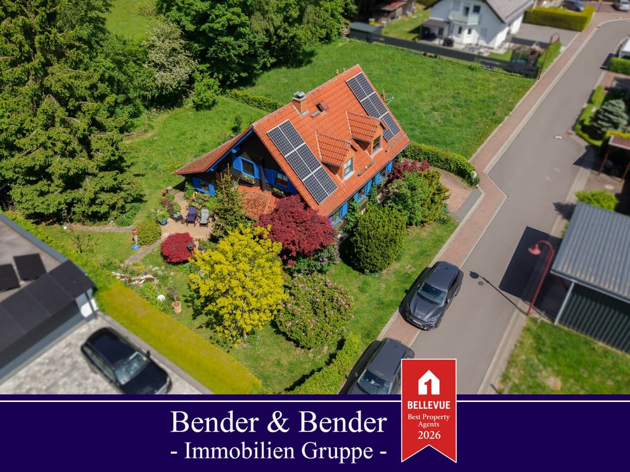 Ländliche Ruhe, stadtnah genießen. Wohnliches Blockhaus mit Garten in Feldrandlage!