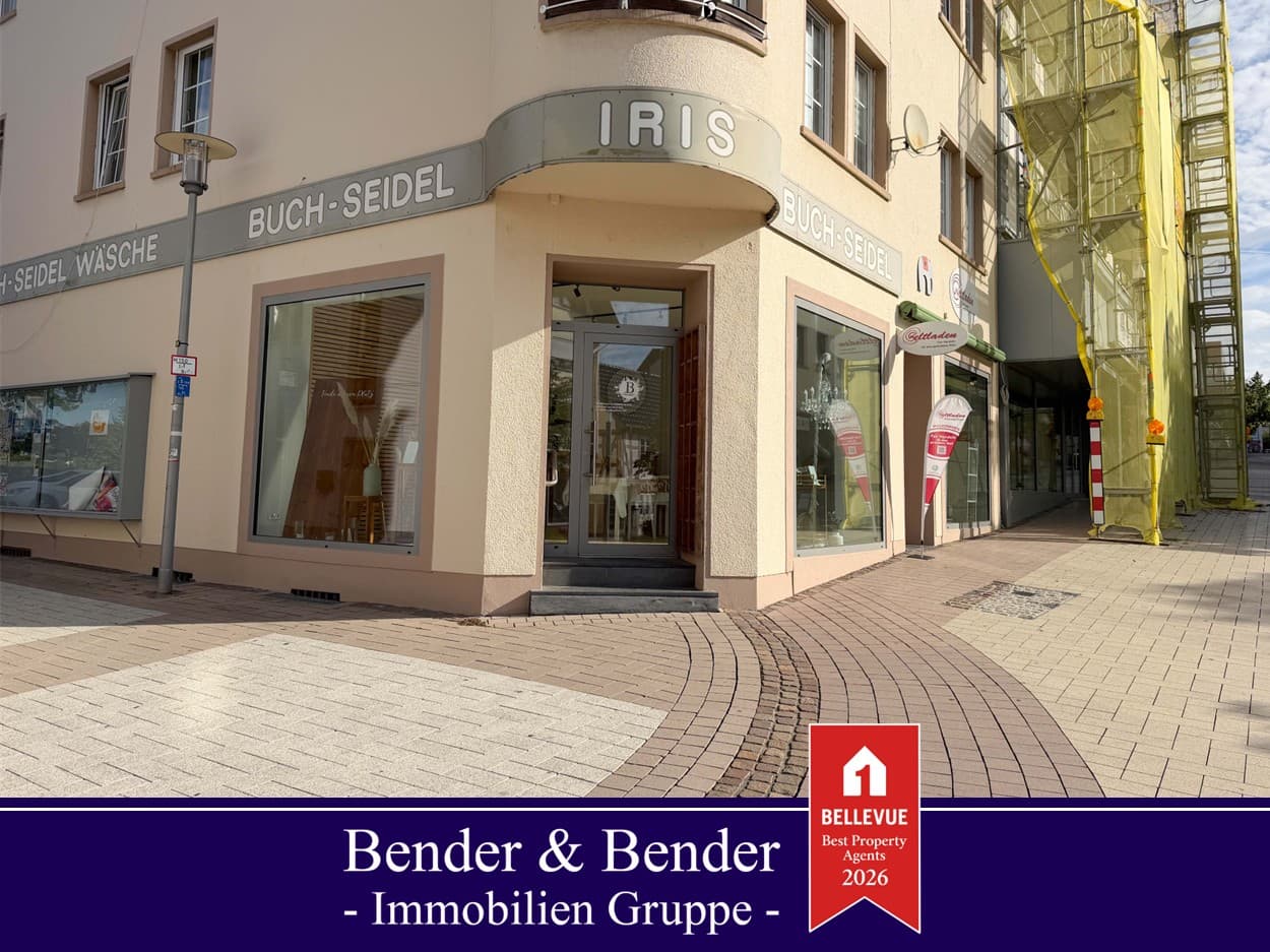 Direkt am Marktplatz - gepflegtes und gut frequentiertes Ladenlokal im Herzen von AK!