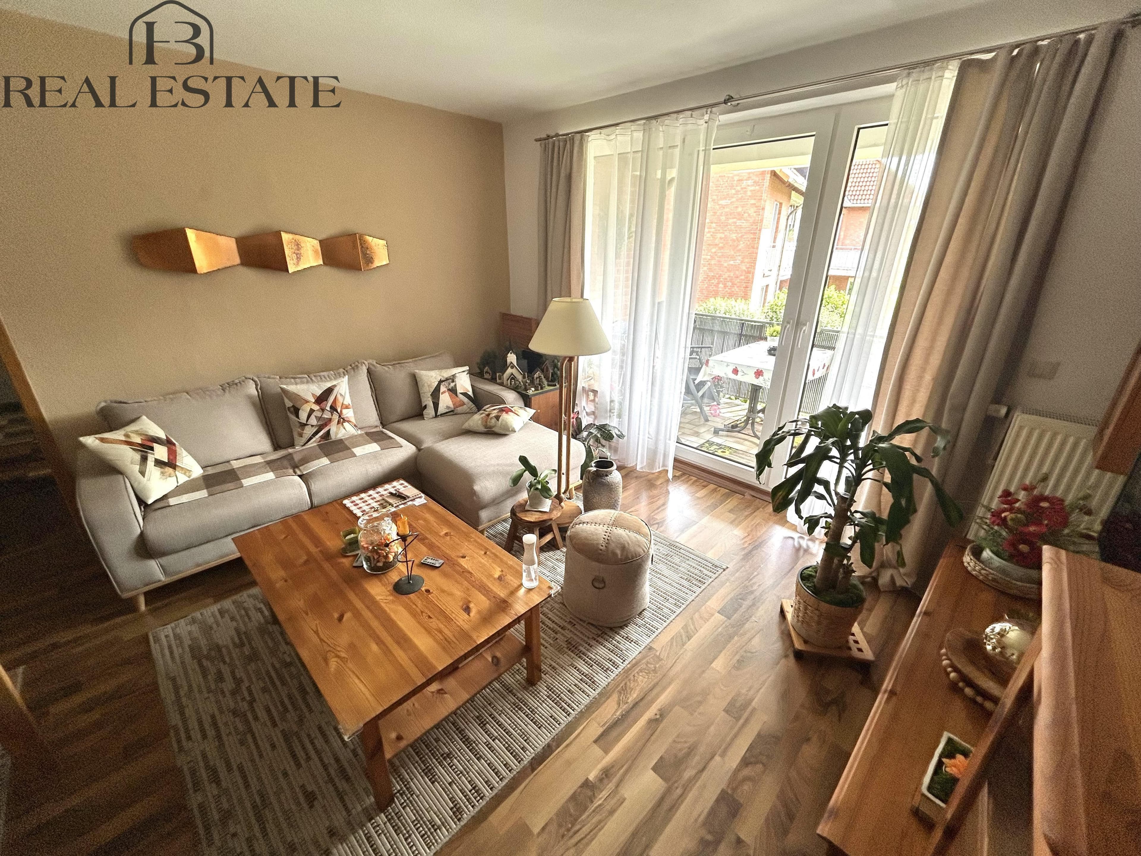 Schöne 4-Raum-Wohnung mit Balkon in Gröningen !
