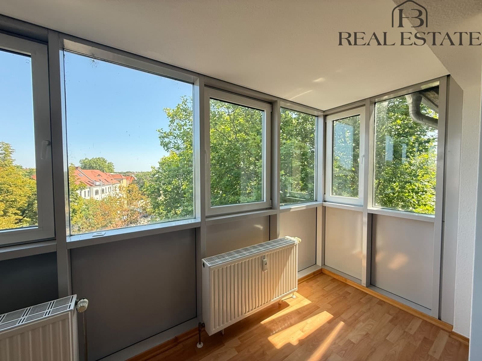 Helle 2-Raumwohnung mit Aufzug – Ihr neues Zuhause im 5. Obergeschoss