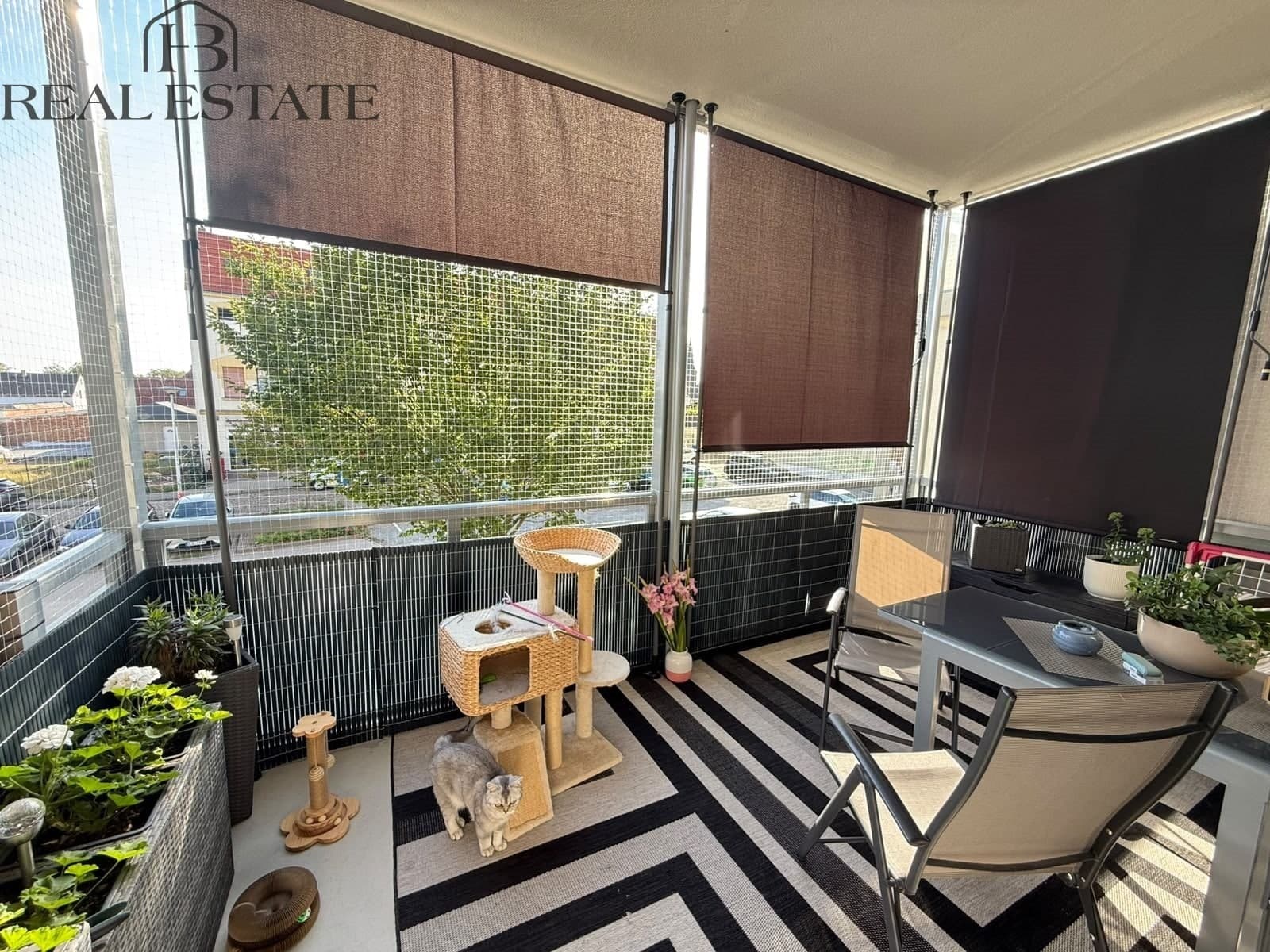 Moderne 2-Zimmer-Wohnung mit Balkon in Elbnähe