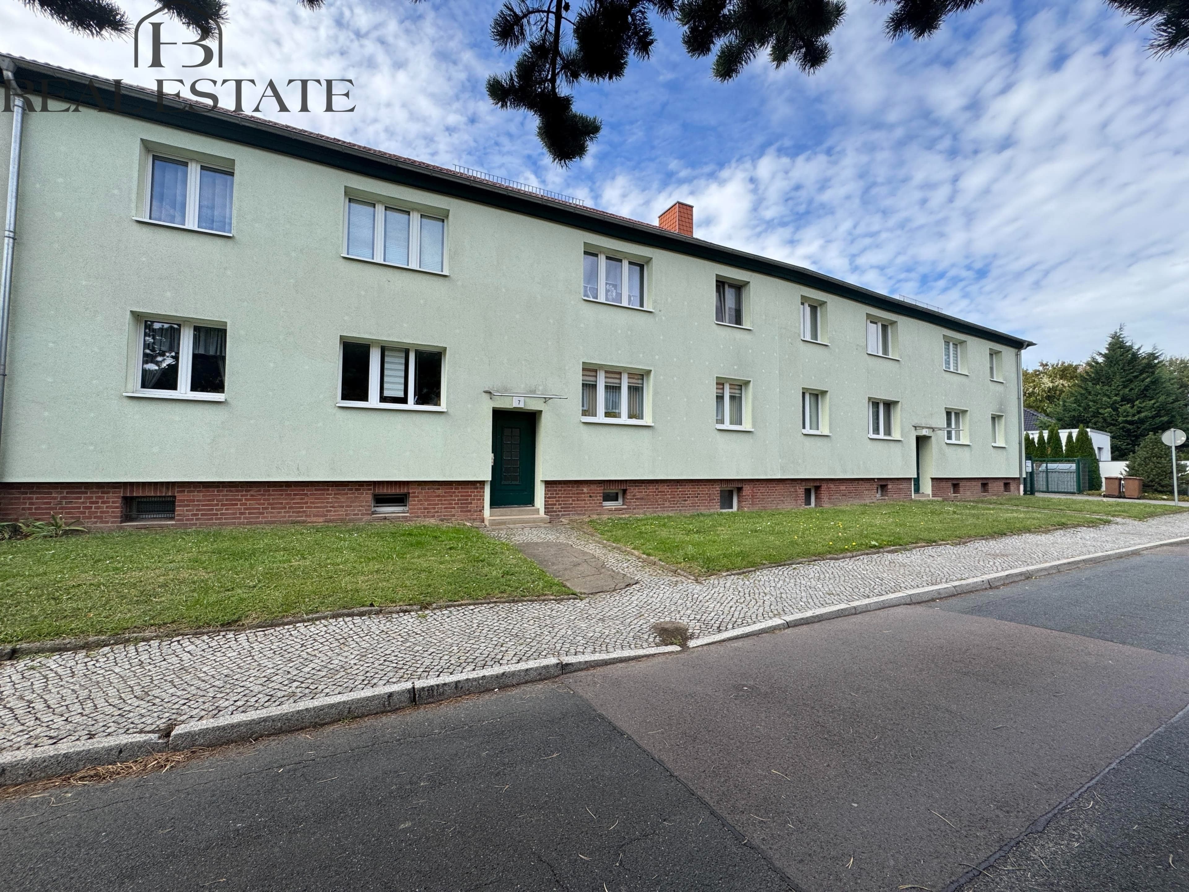 2-Raum-Wohnung mit Balkon sucht Nachmieter !