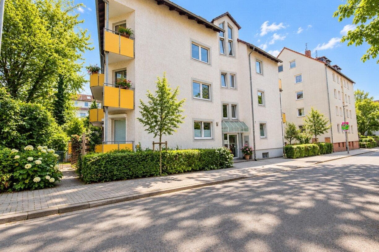 Moderne und wunderschöne ETW mit Tiefgaragenstellplatz