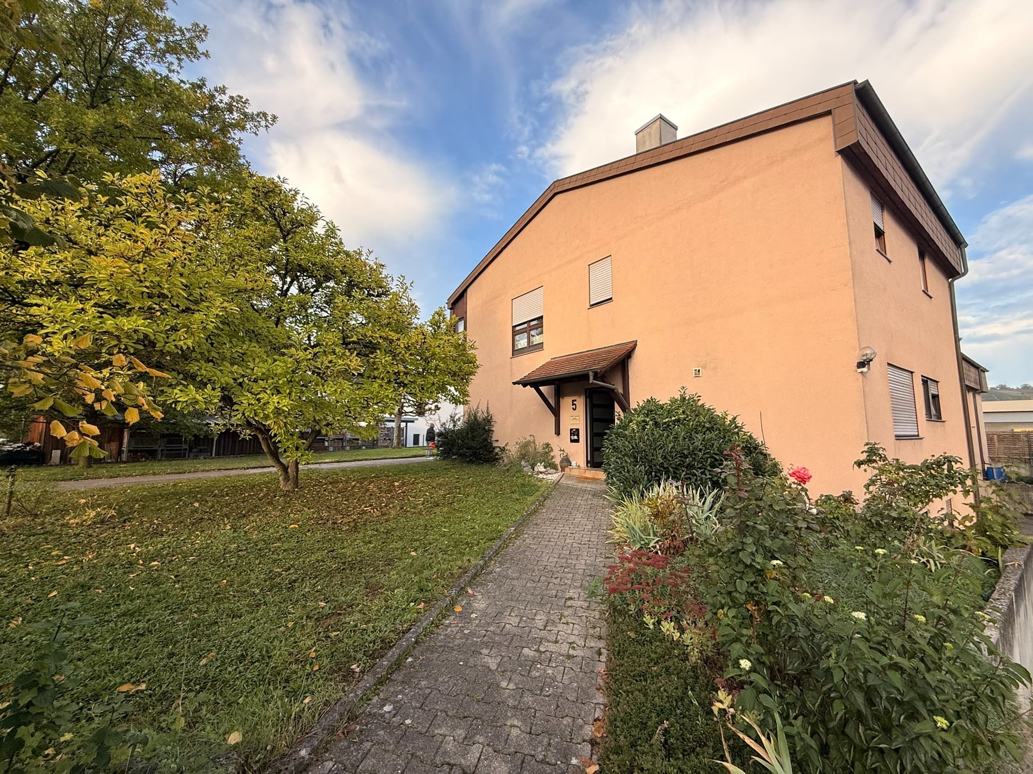 Praxis-/Bürofläche in Besigheim zu vermieten