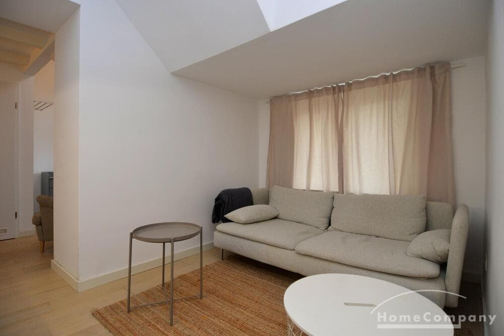Modernes Loft-Apartment mit Galerie -Vollmöbliert -Nähe BER