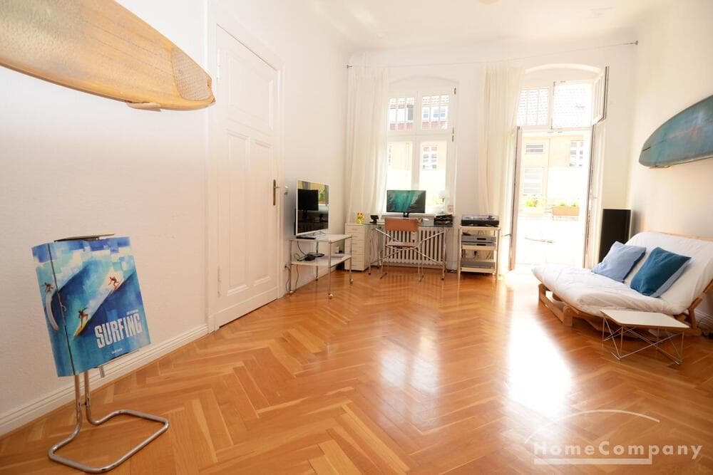 Große 2-Zimmer-Wohnung in Charlottenburg, möbliert