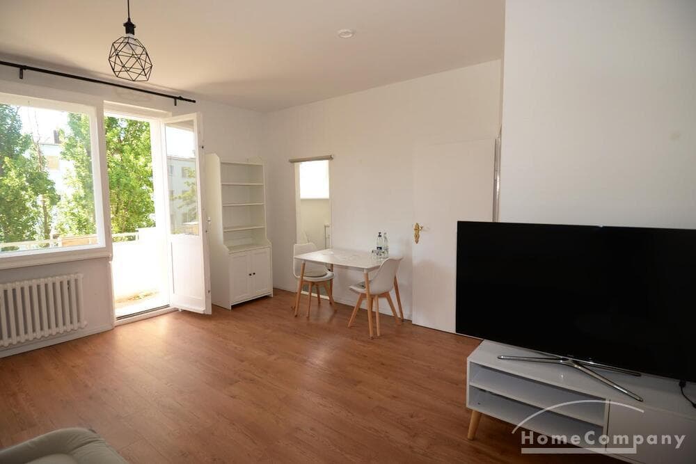 Charmantes, vollmöbliertes Apartment mit Balkon im Herzen von Prenzlauer Berg