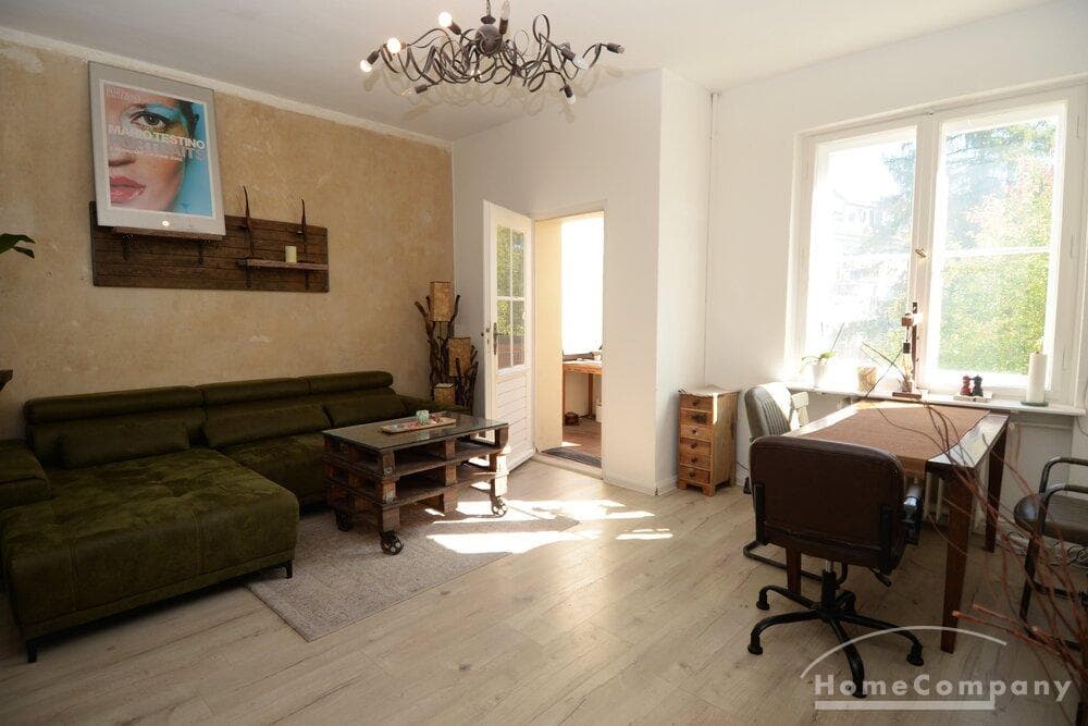 Charmante vollmöblierte 3-Zimmer-Wohnung am Rüdesheimer Platz