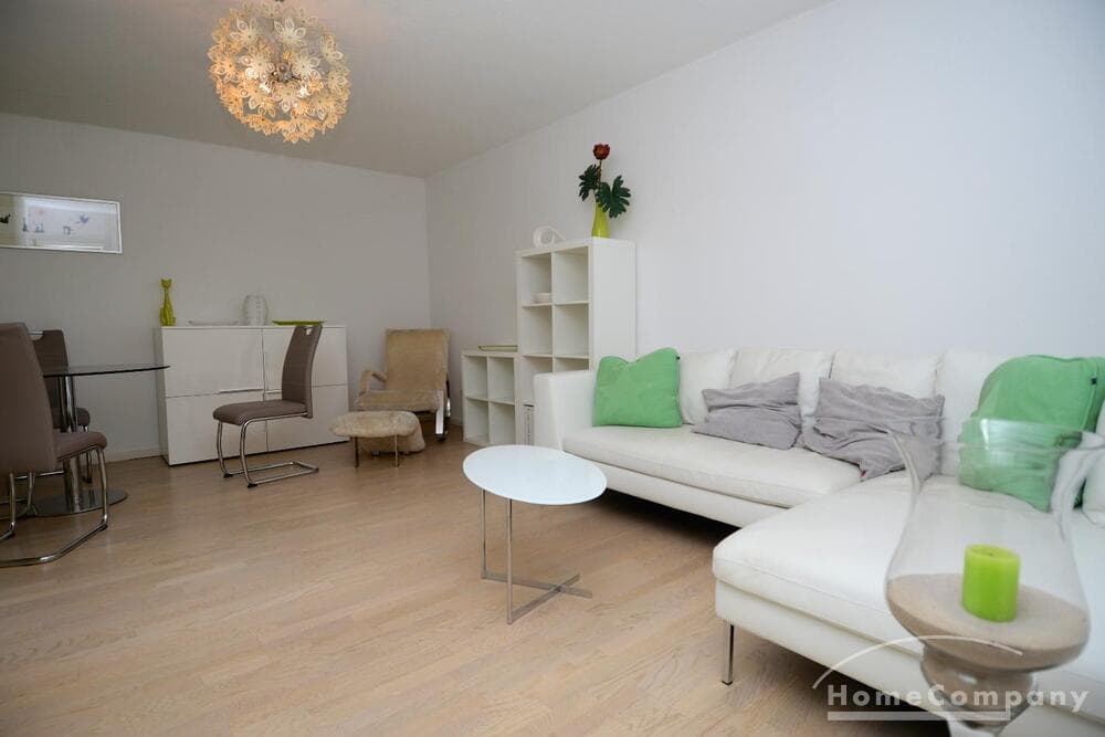 Helle und charmante Wohnung am Nikolsburger Platz in Wilmersdorf