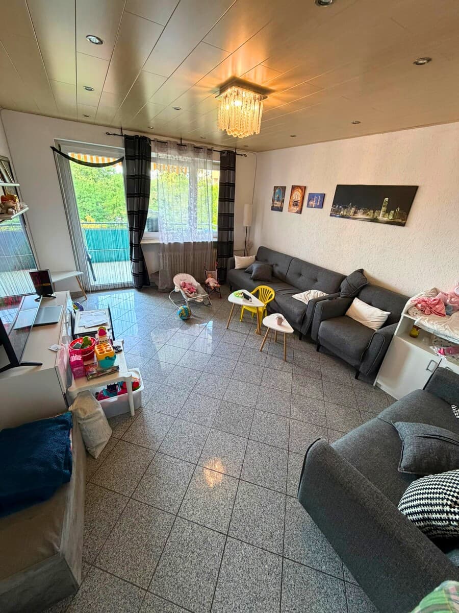 **Gepflegte 3-Zimmer-Wohnung mit Balkon & Stellplatz – attraktiv vermietet in Worms-Neuhausen
**