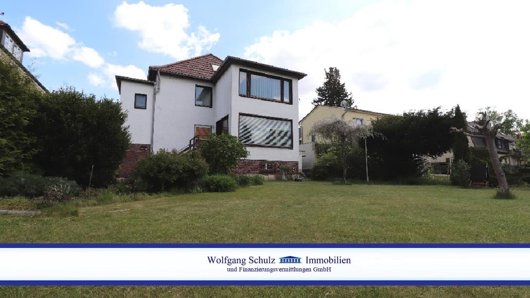 Stilvolle Altbauvilla von 1936 mit 7 Zimmern 188 m² Wohnfläche, ideal als Ein- oder Zweifamilienhaus