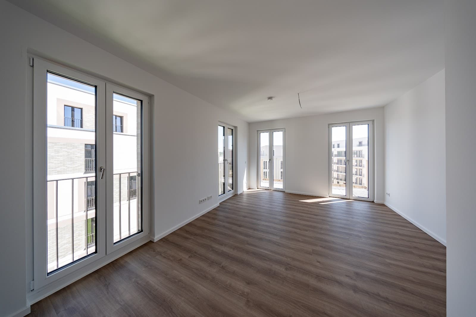 Neubauwohnung im Erstbezug mit Fußbodenheizung und Balkon / WBS 220 erforderlich