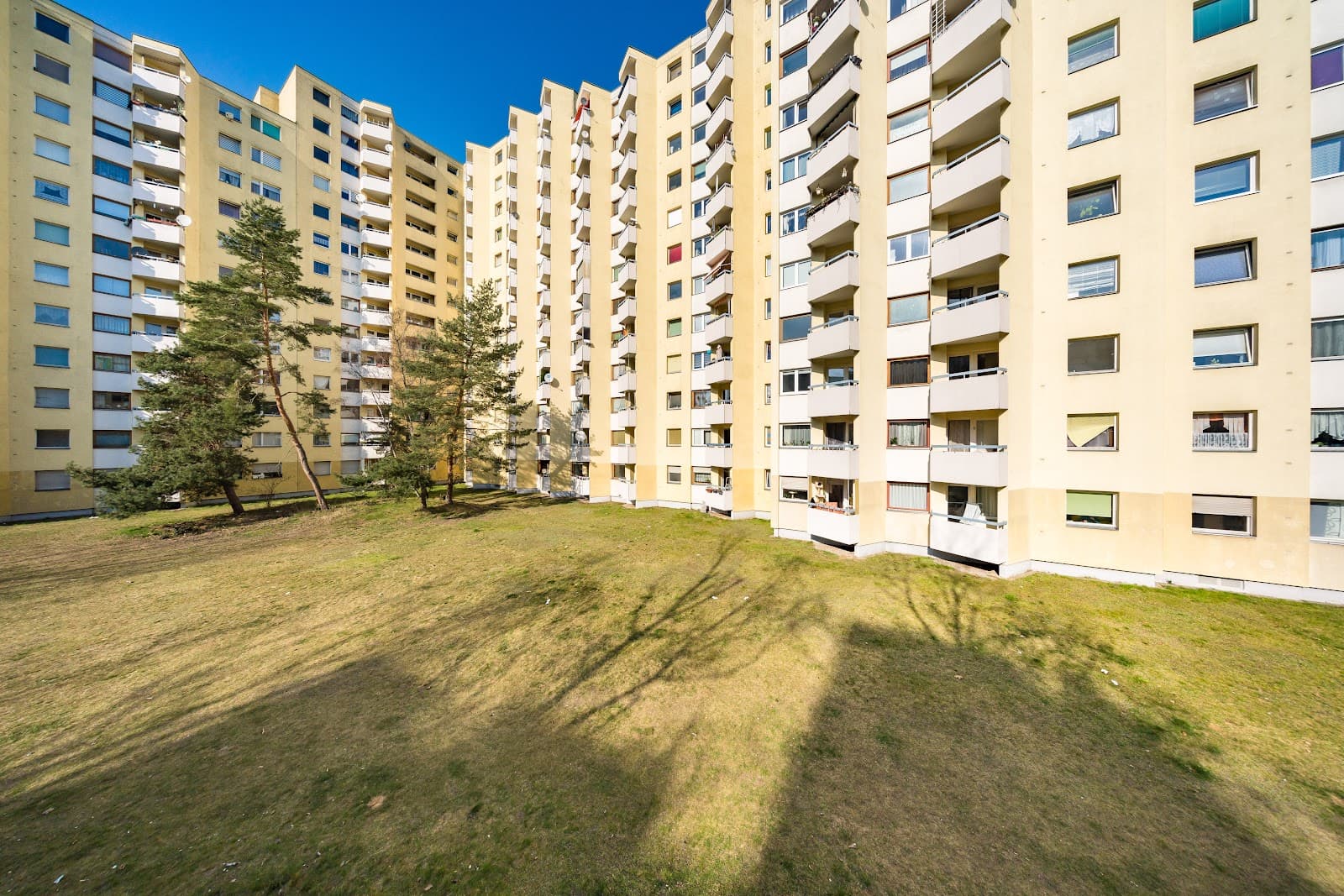 Wohnung ab sofort verfügbar