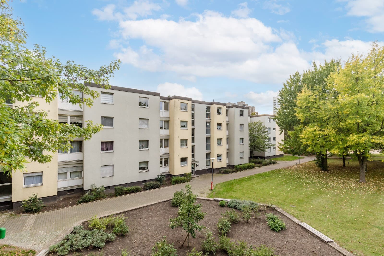 Moderne Wohnung ohne Balkon und mit offener Küche - Nachmieter ab dem 01.12. gesucht