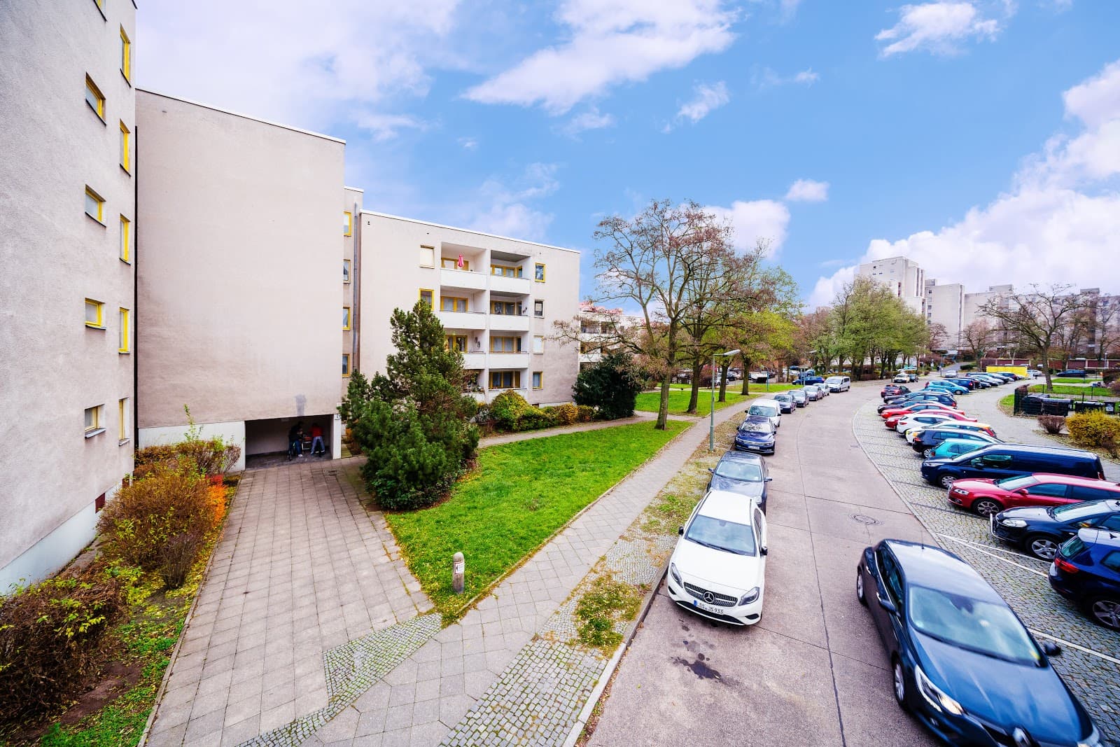 Wohnung sucht Mieter! Einkommensgrenzen bitte beachten!