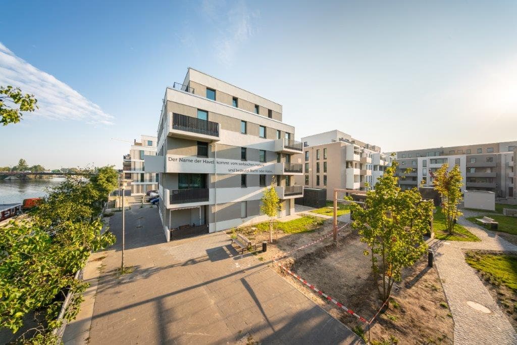 Helle 3-Zimmer-Wohnung mit Terrasse – barrierefreie Objektgestaltung – provisionsfrei