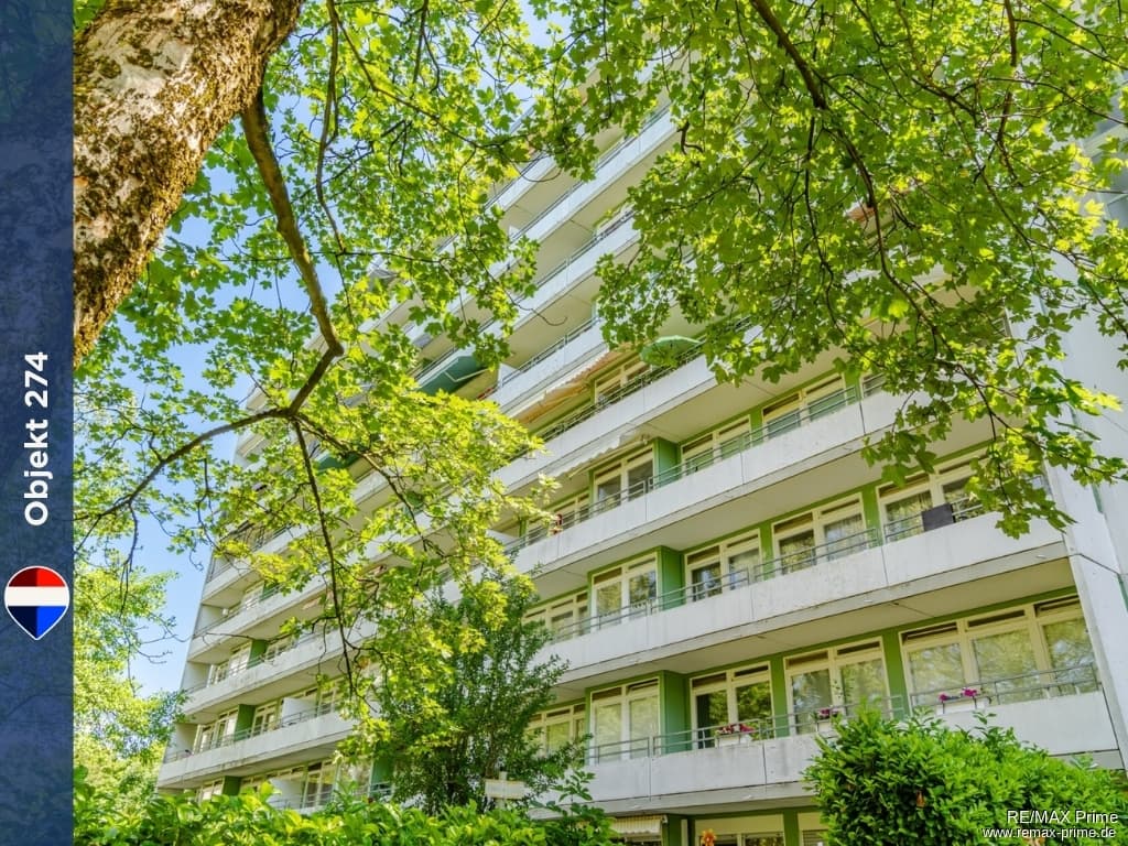 Sanierte 4-Zimmer-Wohnung mit großem Ostbalkon in München-Bogenhausen – ca. 3,79 % Rendite