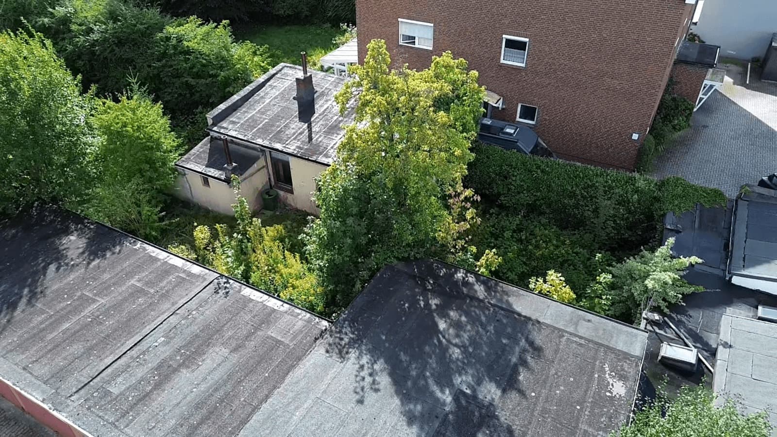 Zentrale Lage mit Potenzial – Grundstück mit Bestandsimmobilie