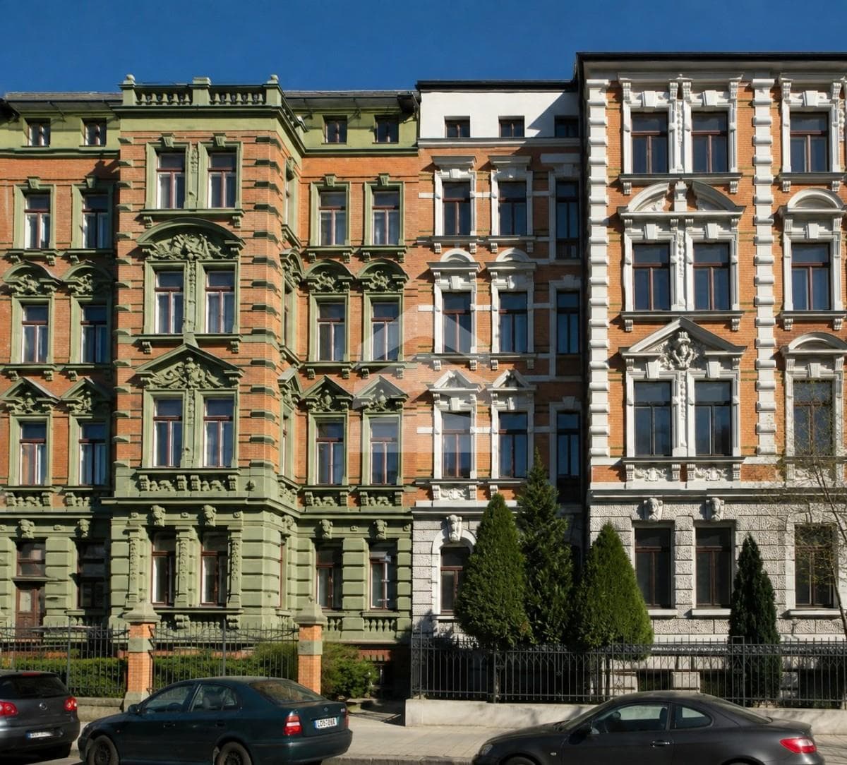 BUERO.PRAXIS.fläche mit 392 m² und Altbaucharme in der Leipziger Südvorstadt