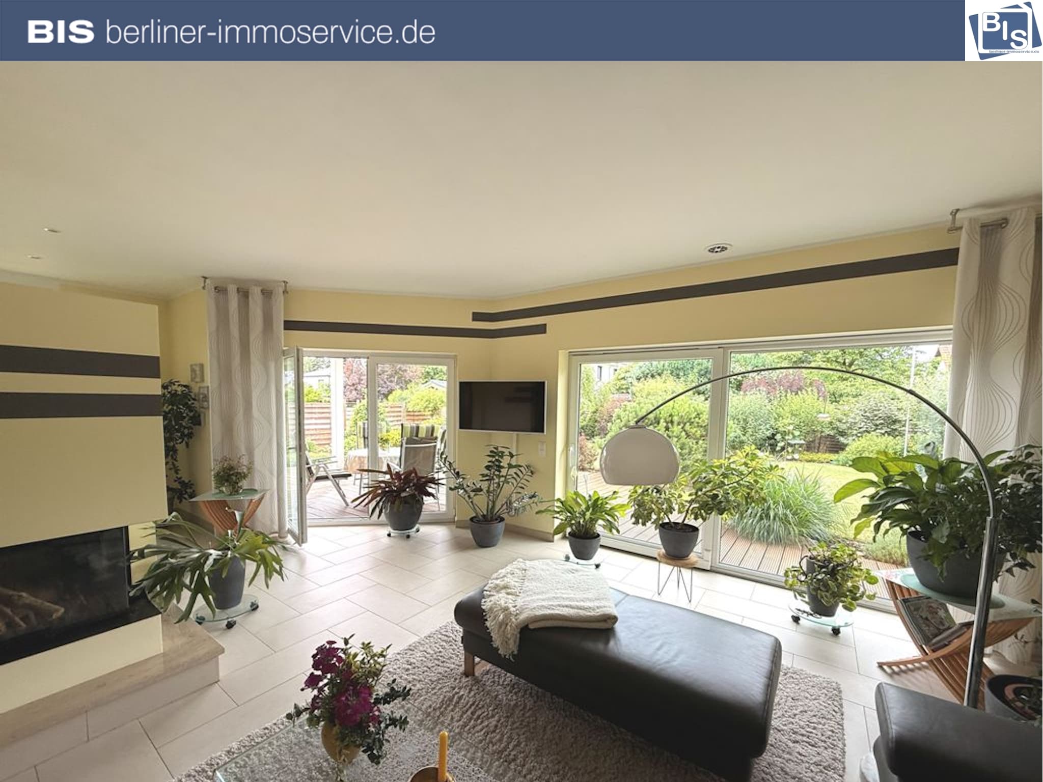 Luxus auf einer Ebene – exklusiver Bungalow in Vogelsdorf