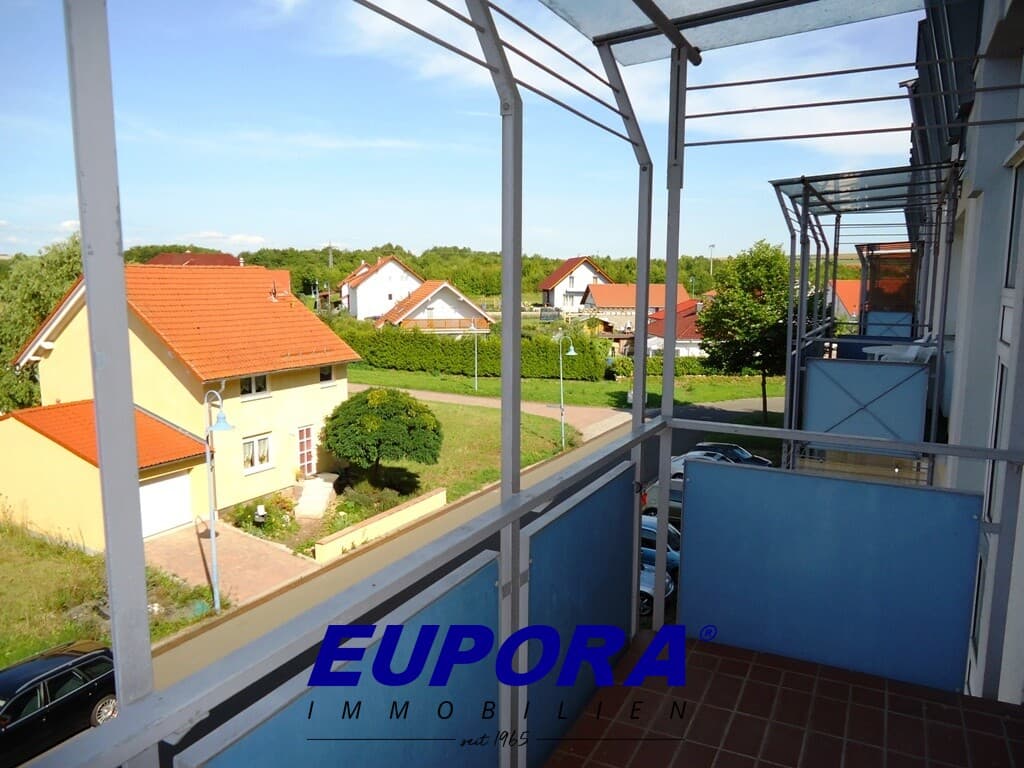EUPORA-Immobilien: Großzügige Wohnung mit Balkon in Bolanden - Weierhof -vermietet-