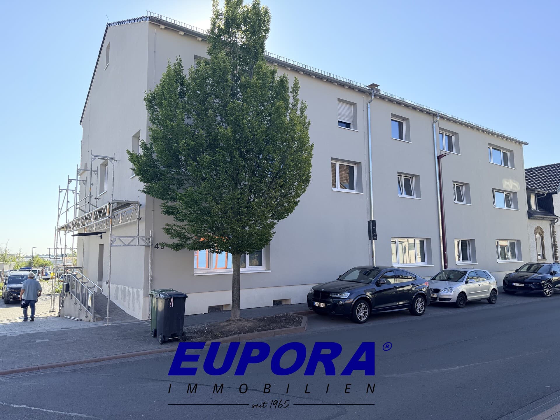 EUPORA-Immobilien: Frisch sanierte Wohnung in zentraler Lage von Kirchheimbolanden.