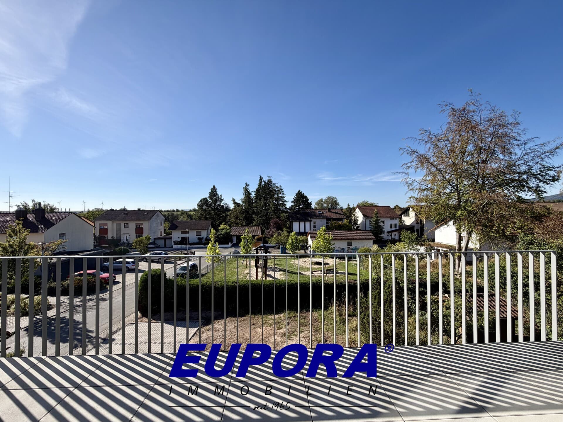 EUPORA® Immobilien: Frisch sanierte Wohnung mit Garten in Kirchheimbolanden.