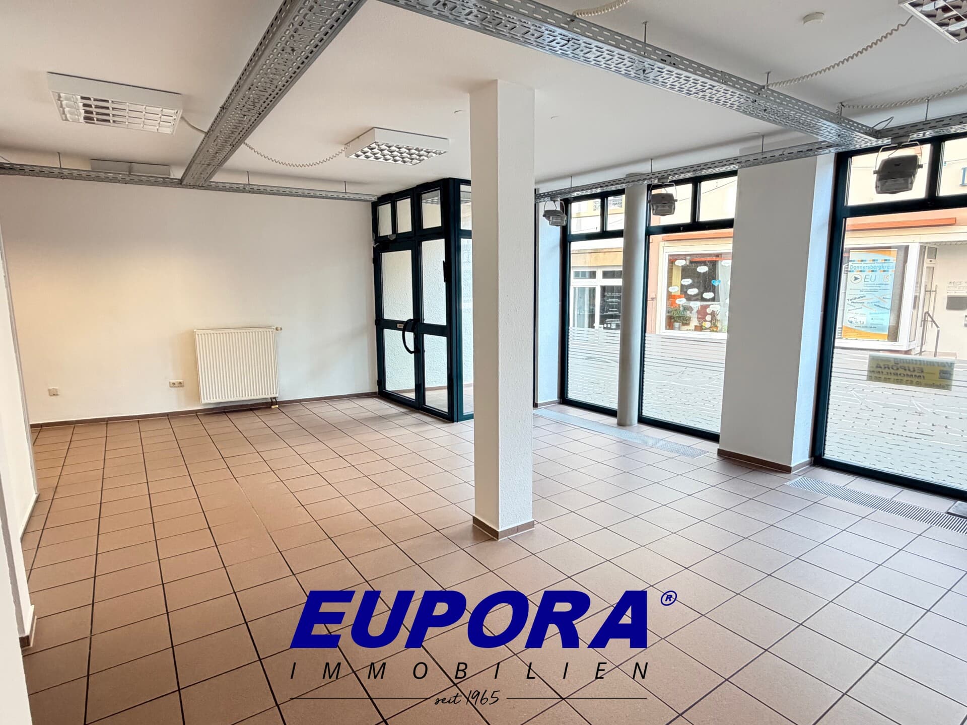 EUPORA® Immobilien: Ladenlokal in Kirchheimbolanden - Altstadt -sofort frei-