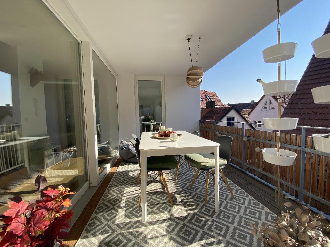 Loftfeeling in der Bietigheimer Altstadt. Superhelle, neuwertige Wohnung mit Einzelhauscharakter.