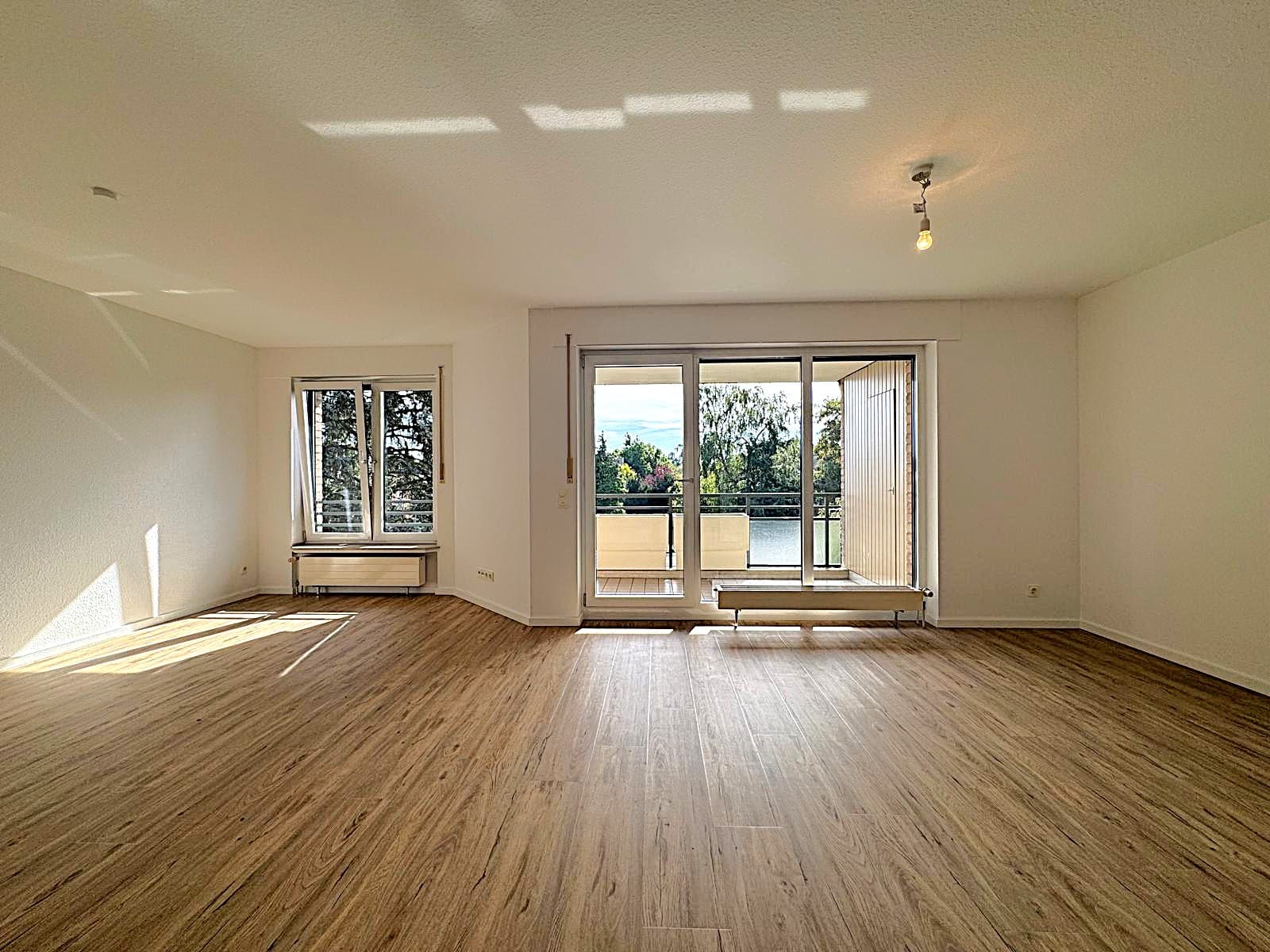 frisch renovierte Zwei-Zimmer-Wohnung