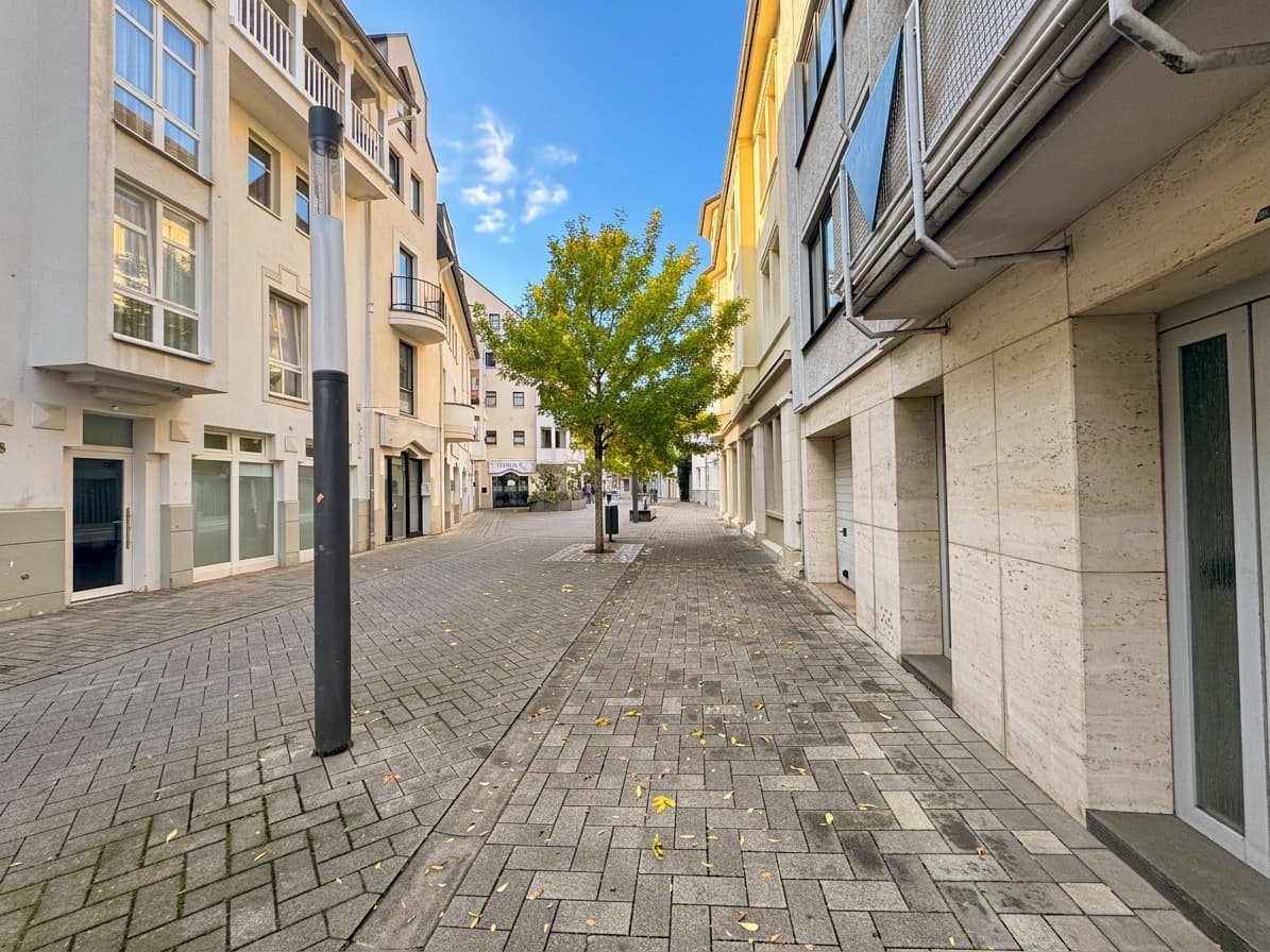 Troisdorf: Top Gewerbefläche mit starker Präsenz und vielseitiger Nutzung