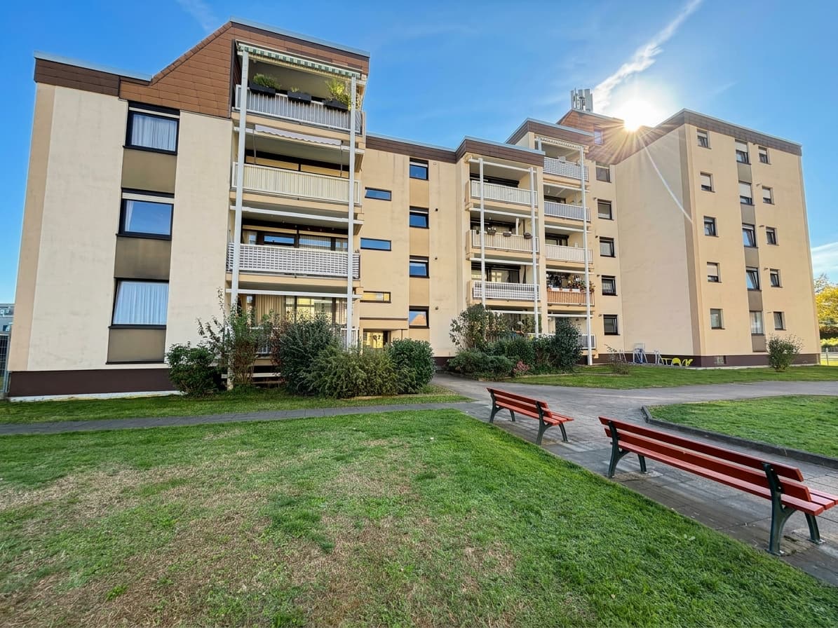 SANKT AUGUSTIN-MÜLLDORF | MODERNISIERTE 3-ZIMMER-WOHNUNG MIT BALKON & TG-STELLPLATZ ZU VERKAUFEN