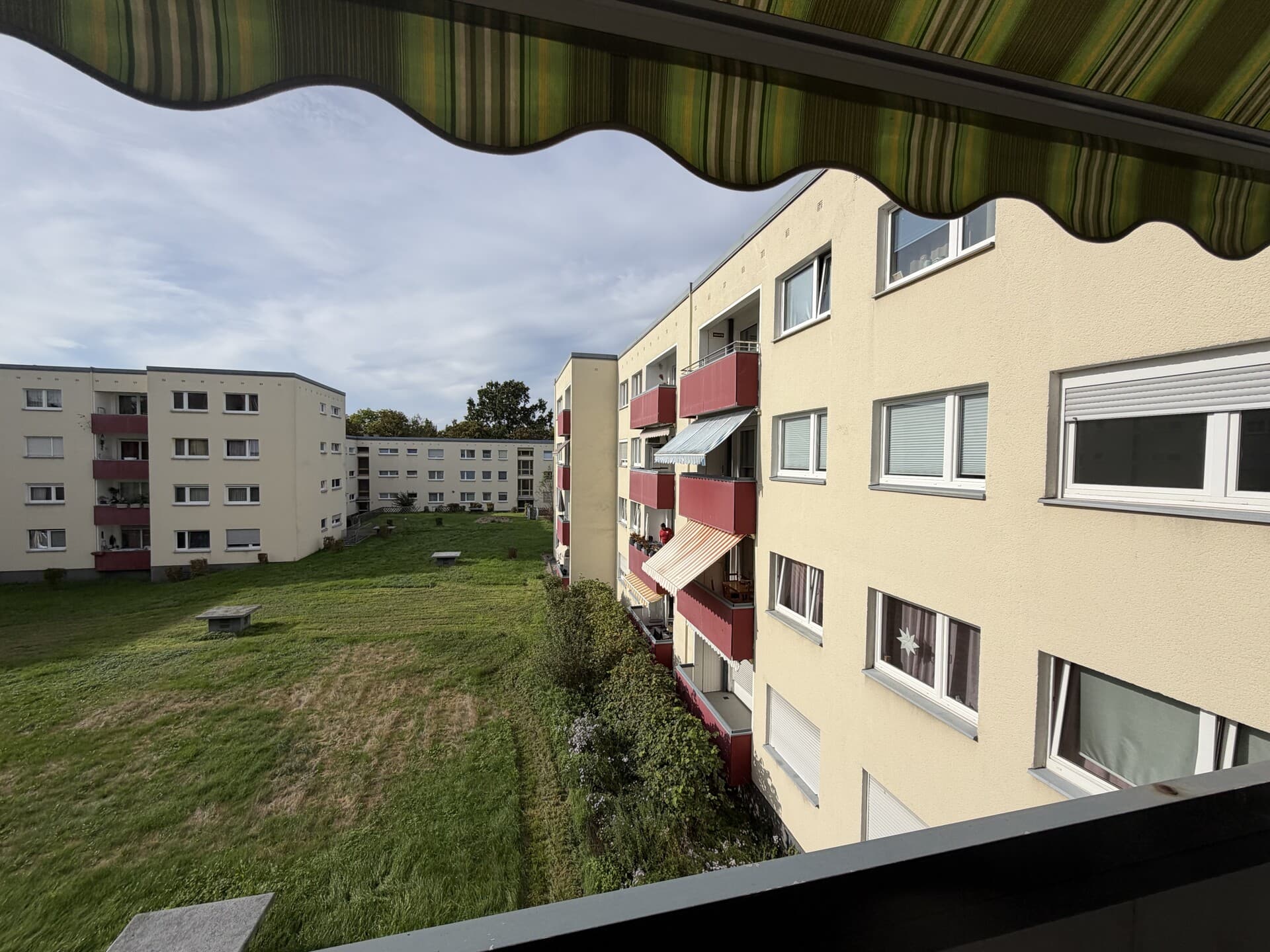 Siegburg-Deichhaus | 3-Zimmer-ETW im 2. OG, ca. 78 m², Balkon, Keller & TG-Stellplatz zu verkaufen!