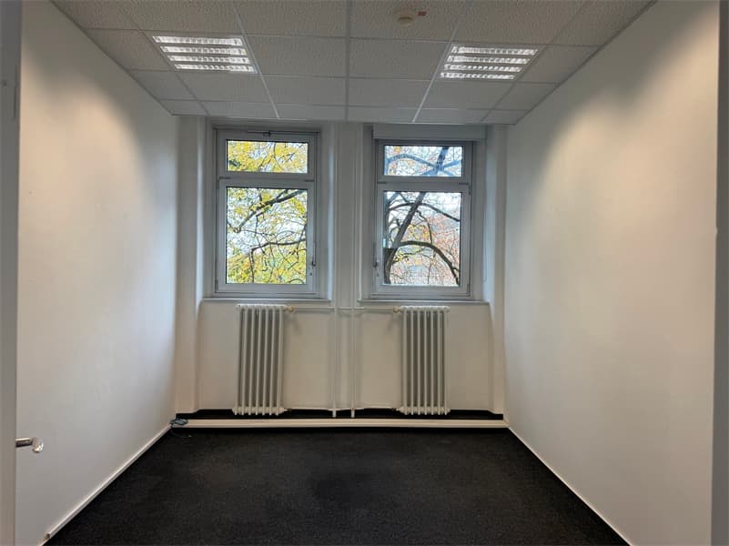 Büro mit 118 m² mit Top Verkehrsanbindung zu mieten
