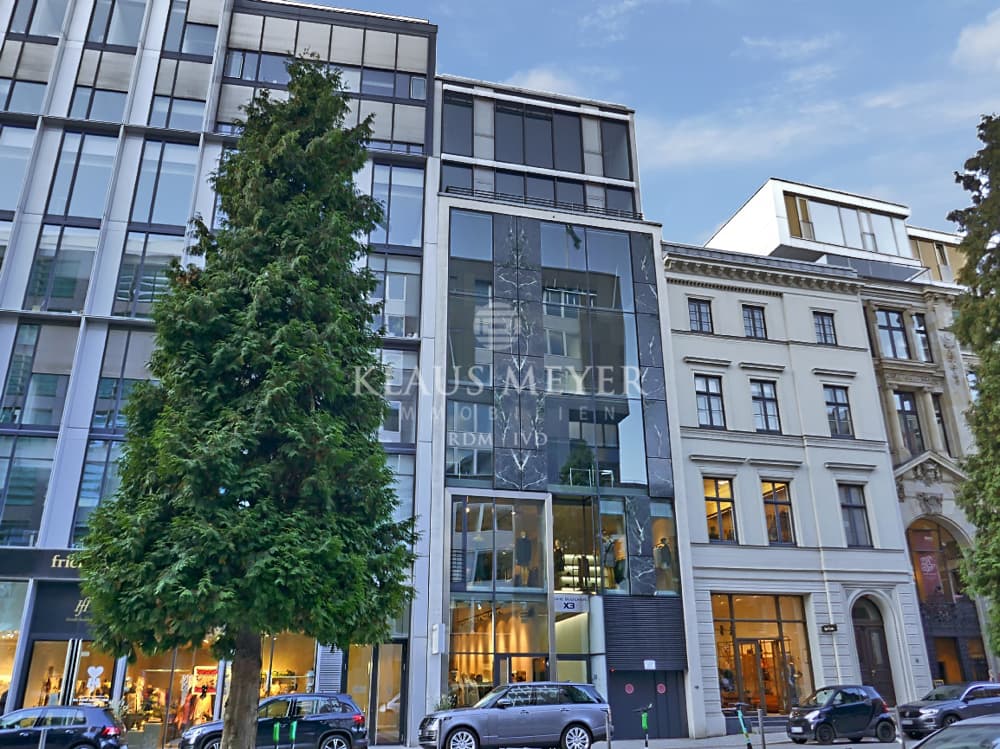 Ruhiges hochwertiges Büro - provisionsfrei, sofort verfügbar