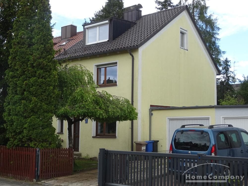 Voll möbliertes 5-Zimmer-Haus in Neuperlach
