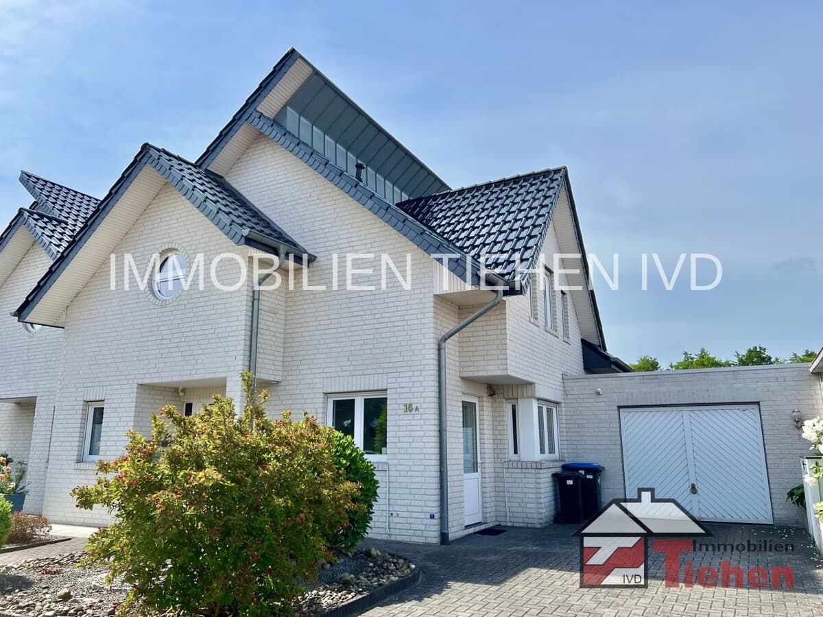 Modernes Wohnen mit Stil in dieser Doppelhaushälfte in Haselünne
PROVISIONSFREI!