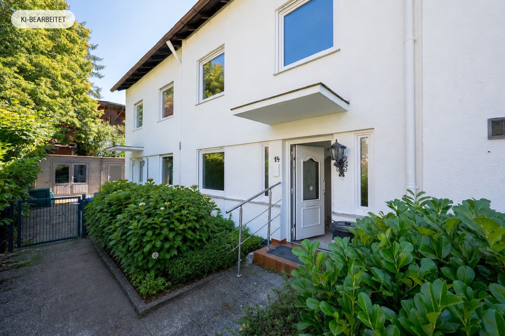 AIGNER - Sanierungsbedürftiges Reihenmittelhaus in Starnberg
