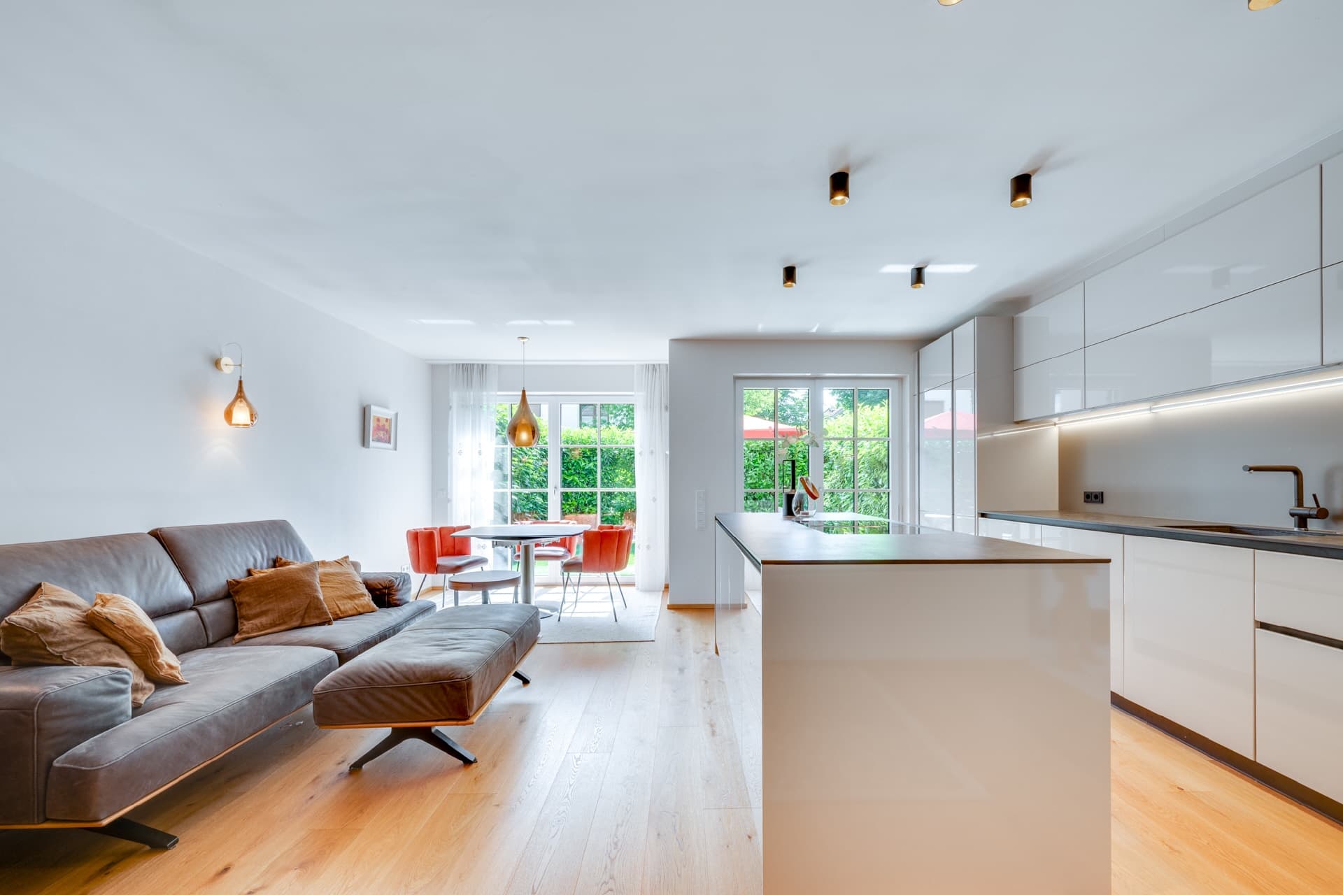 AIGNER - Ein Zuhause für höchste Ansprüche – neuwertig, elegant, in Bestlage Solln